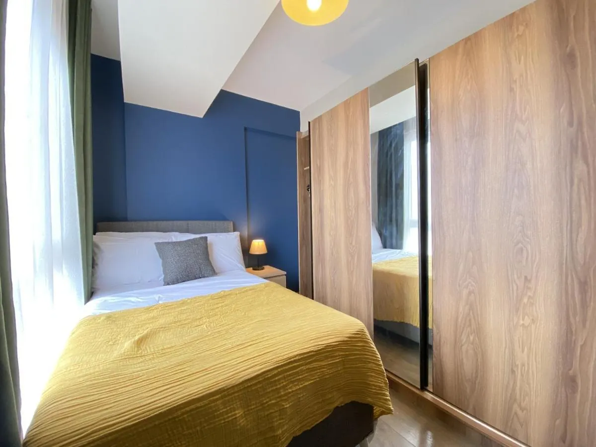 Apartment Convenient Flat In Secured Residence In Kagithane Istanbul